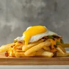 PAPAS CHEDDAR,BACON,VERDEO Y HUEVO